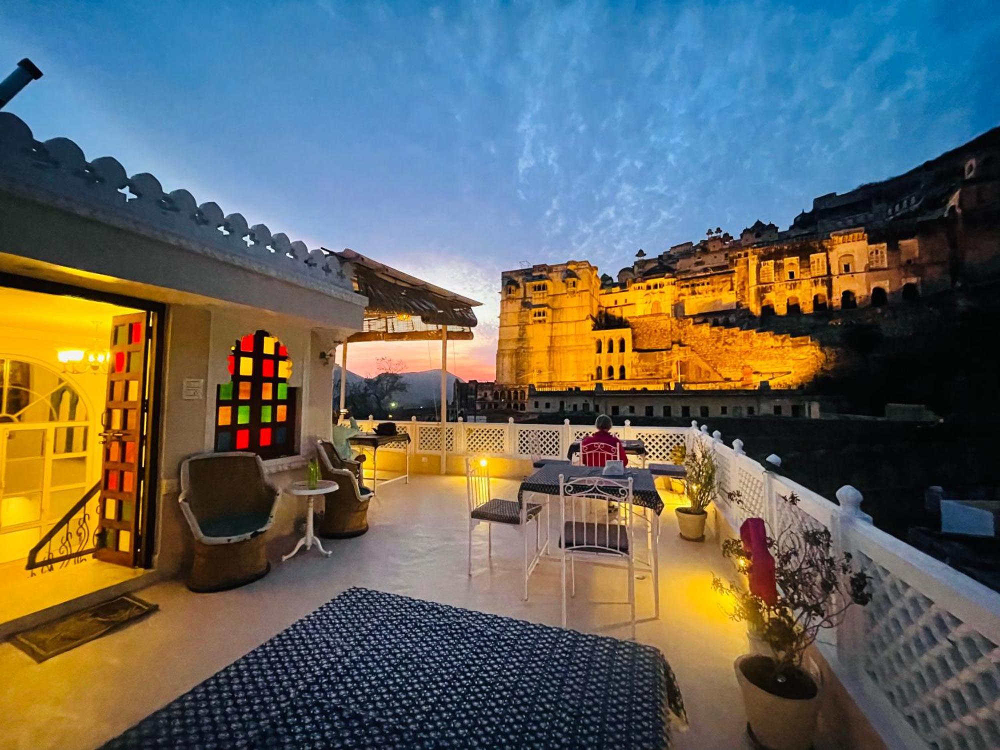 The Castle View Homestay Būndi Buitenkant foto